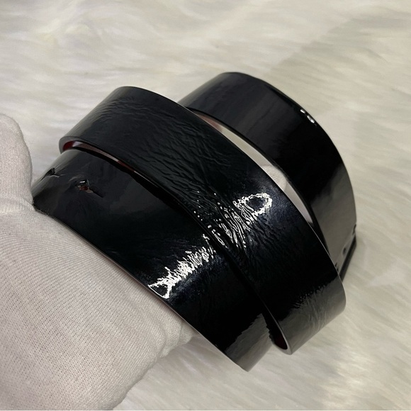CHRISTIAN LOUBOUTIN ricky calf leather belt in black - Picture 7 of 12